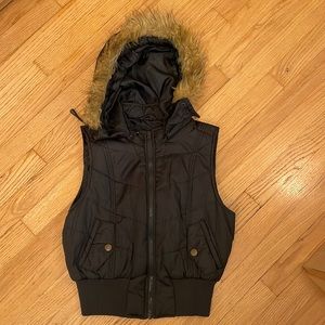 Forever 21 cropped puffer vest